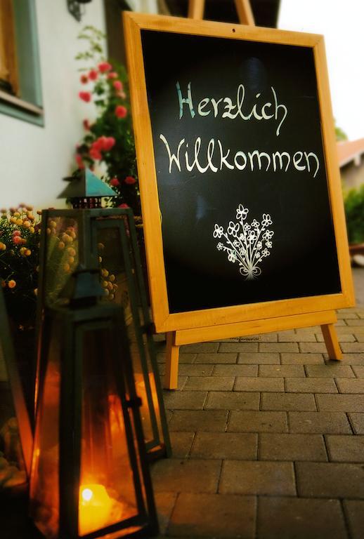 Отель Beim Huber In Linden Экстерьер фото