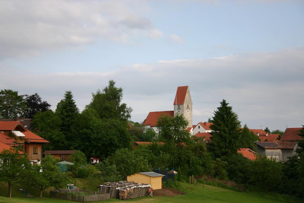Отель Beim Huber In Linden Экстерьер фото